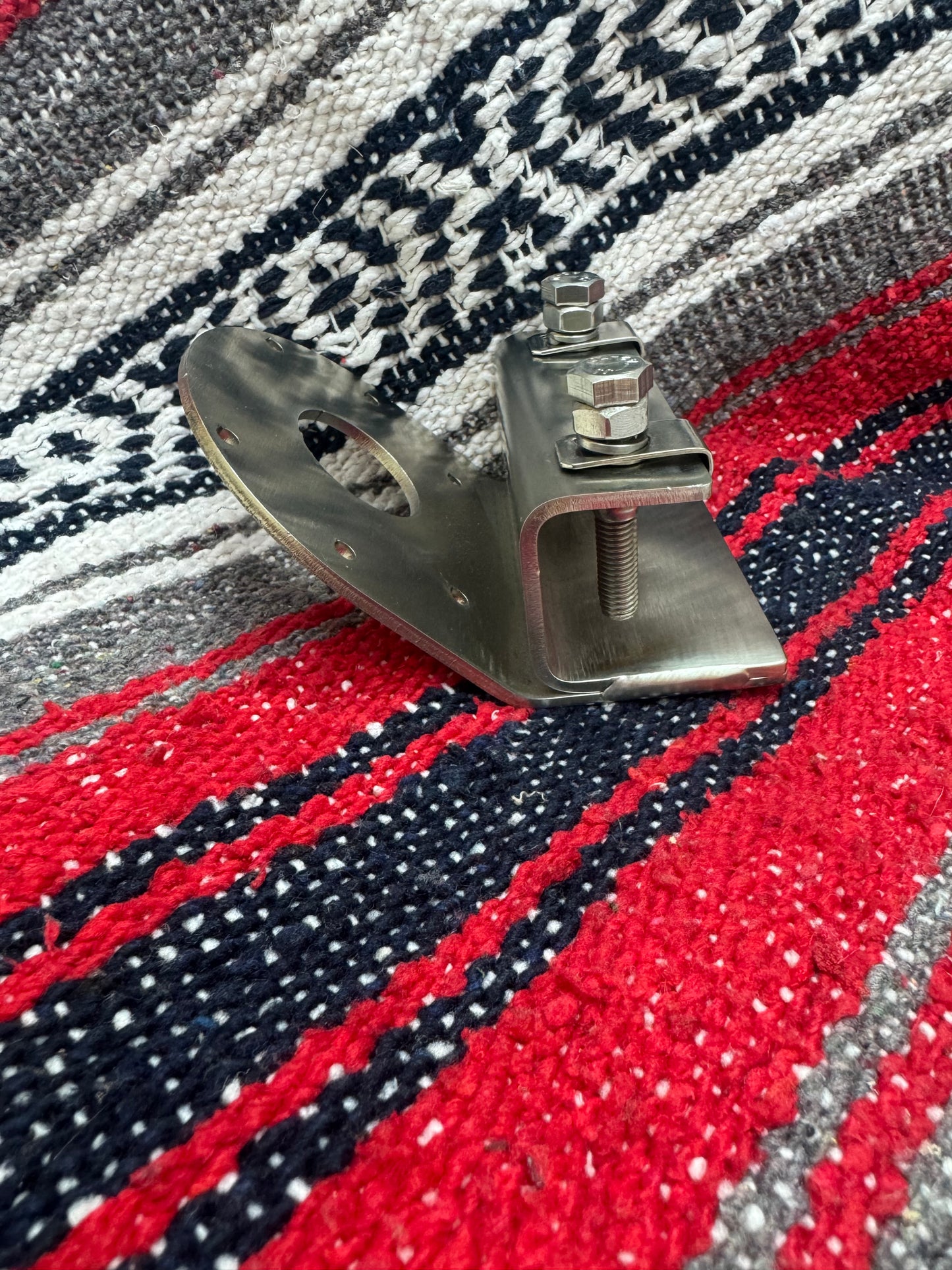 Watermelon Frame Light Bracket